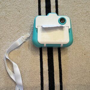 Canal Toys Photo Creator Instant Print Camera Photo Selfie Video LCD Screen 8+
